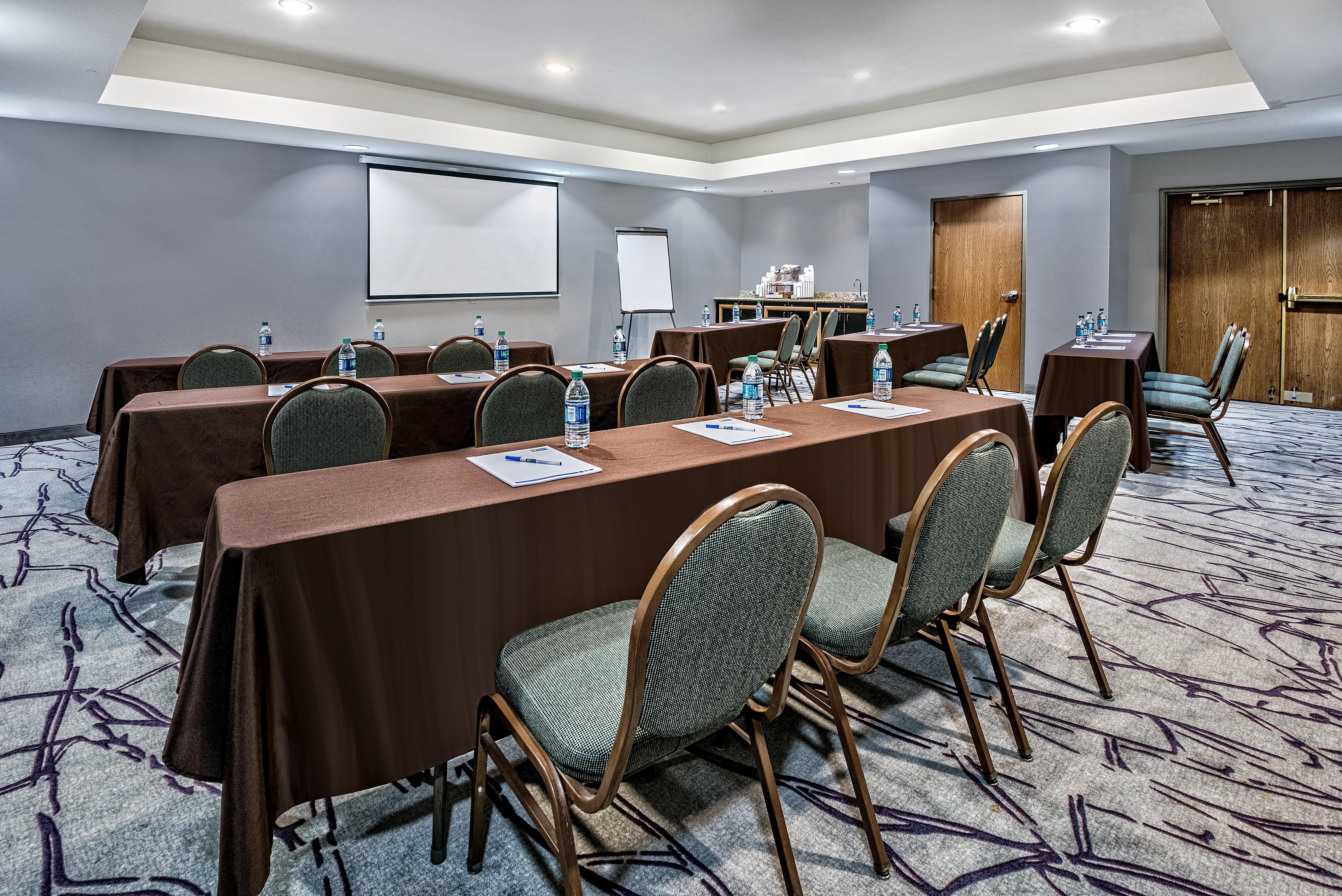 Holiday Inn Express Hotel And Suites Fort Worth/I-20 מראה חיצוני תמונה