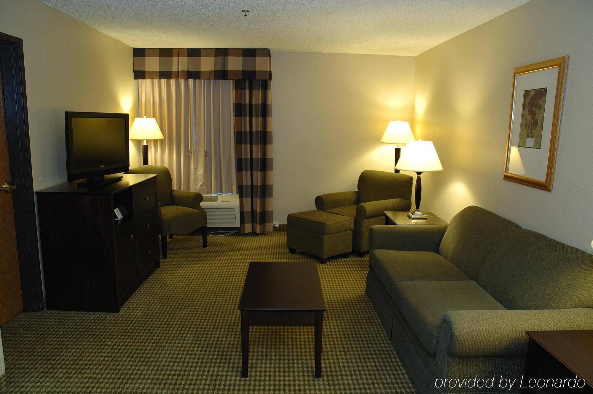 Holiday Inn Express Hotel And Suites Fort Worth/I-20 מראה חיצוני תמונה